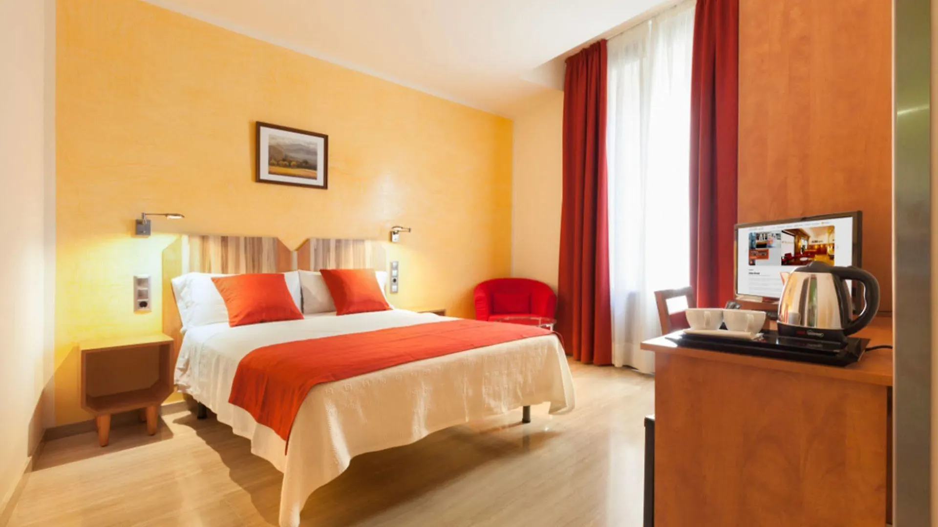 Alba Hotel Barselona 3*,  İspanya
